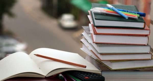 Fornitura libri di testo per gli alunni della scuola secondaria di primo grado e secondo grado - anno scolastico 2024/2025